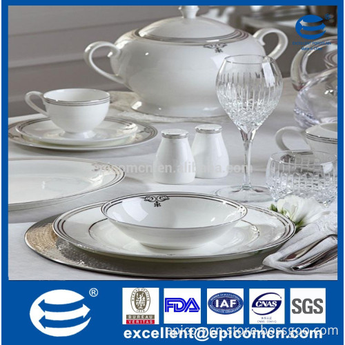 86pcs Luxury bone china dinner set with gold rim decor, European style China dinner set
